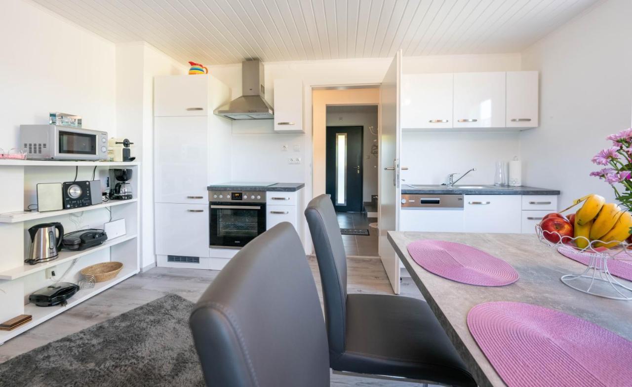 Ferienhaus Treissmann An Der Weinstrasse Leutschach Exteriör bild